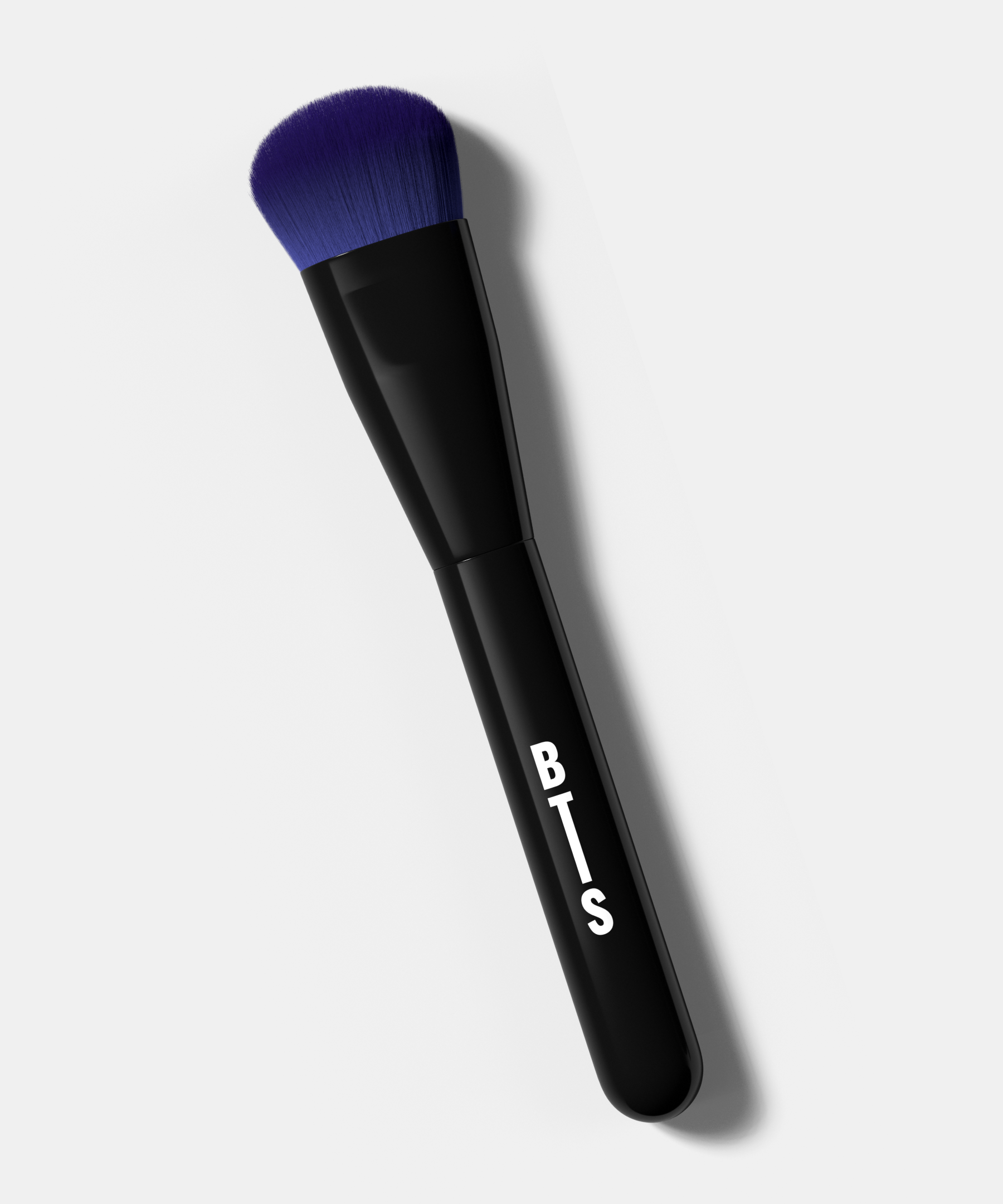 Contour Kabuki Brush - F 02