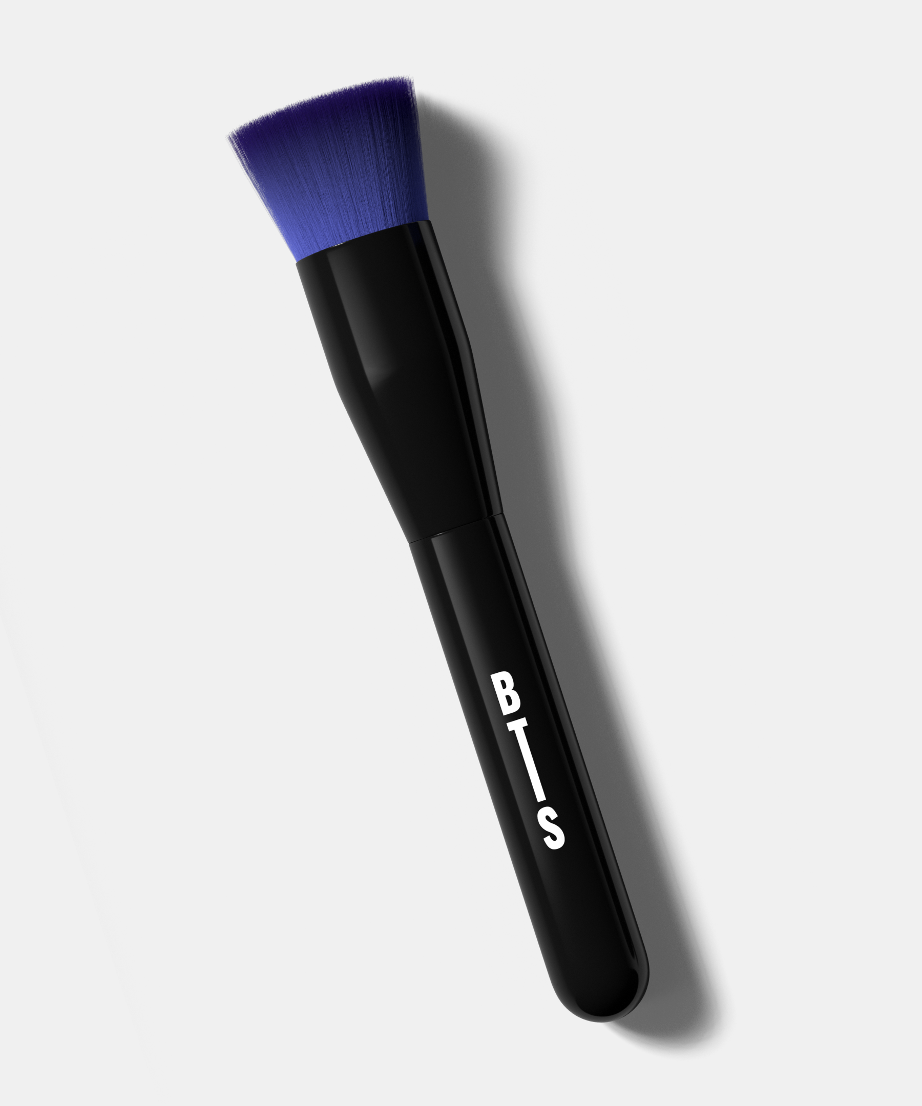 Flat Kabuki Brush - F 04