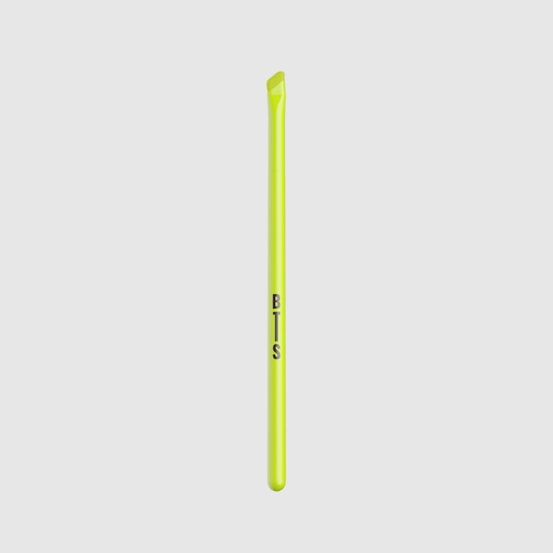 Pincel - Angled Eye Brush - O 02
