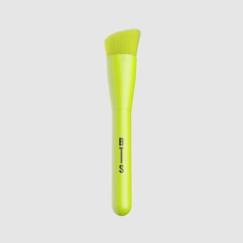 Pincel - Angled Kabuki Brush - F 05
